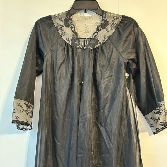 Vintage Women Small P Shadow Line, Black Lace, Victorian‎ Style See-Through Robe - Picture 6 of 13